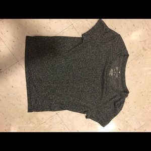 charcoal grey american eagle t shirt
